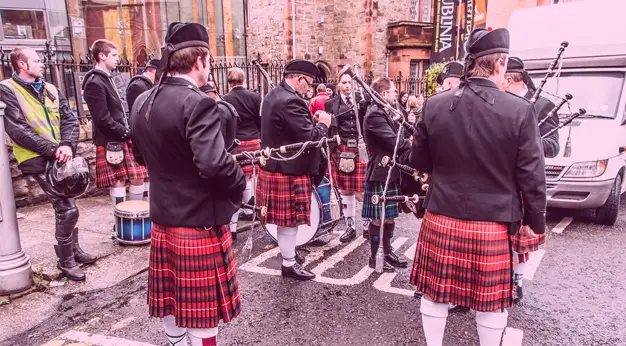 Irish Bagpipes vs Scottish Bagpipes