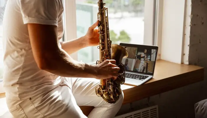 How to Set Up a Saxophone